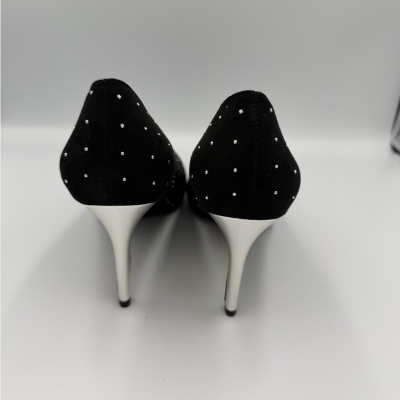 Naji Dress Shoe Pump by ADRIENNE VITTADINI has a studded upper and metallic heel - Picture 4 of 11